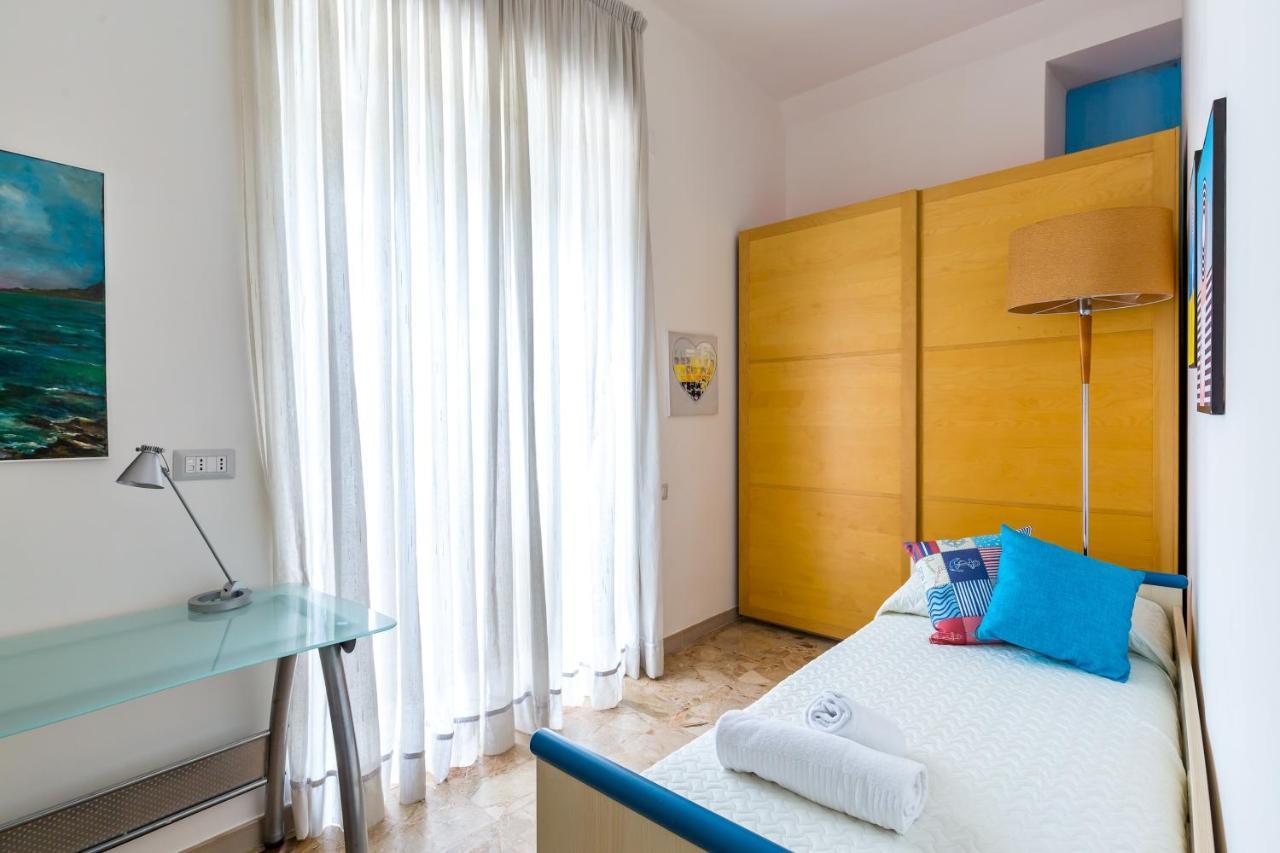 Rione Emanuele III - 4 bedroom apartment Napoli Esterno foto