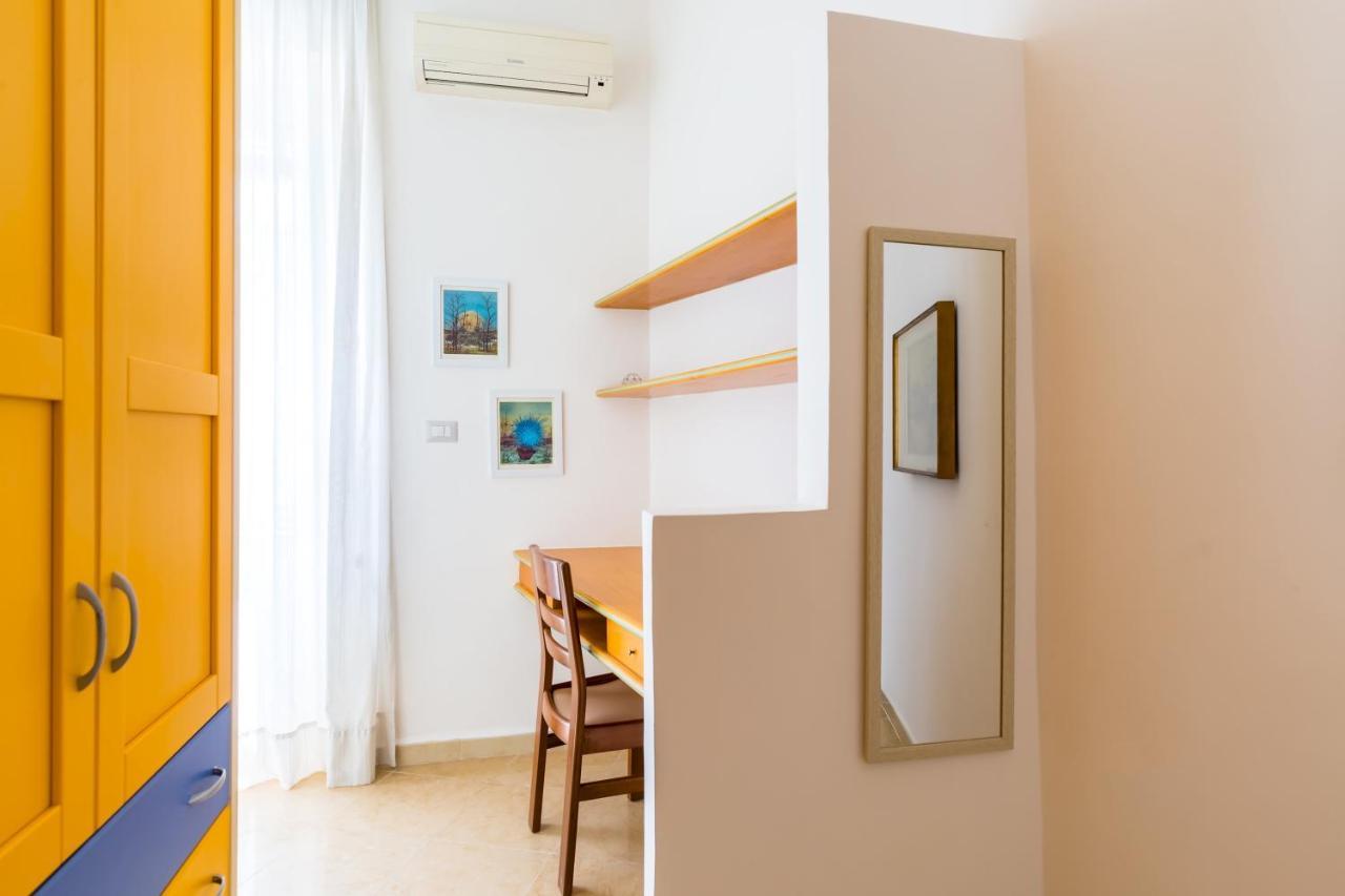 Rione Emanuele III - 4 bedroom apartment Napoli Esterno foto