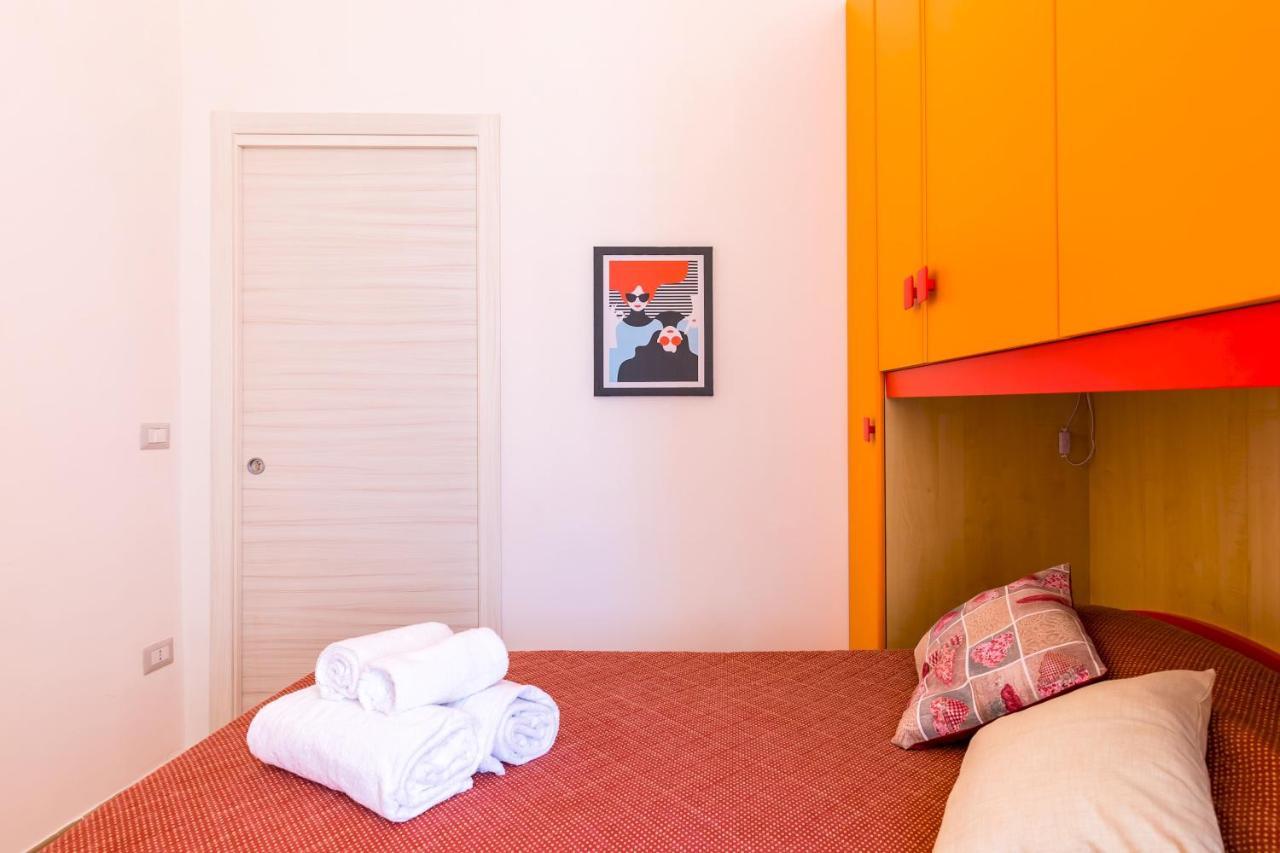 Rione Emanuele III - 4 bedroom apartment Napoli Esterno foto