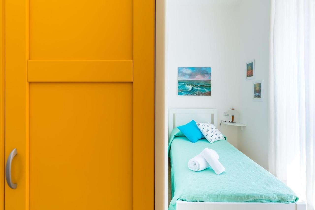 Rione Emanuele III - 4 bedroom apartment Napoli Esterno foto